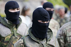 Участникам силовой операции на востоке Украины удвоили зарплату