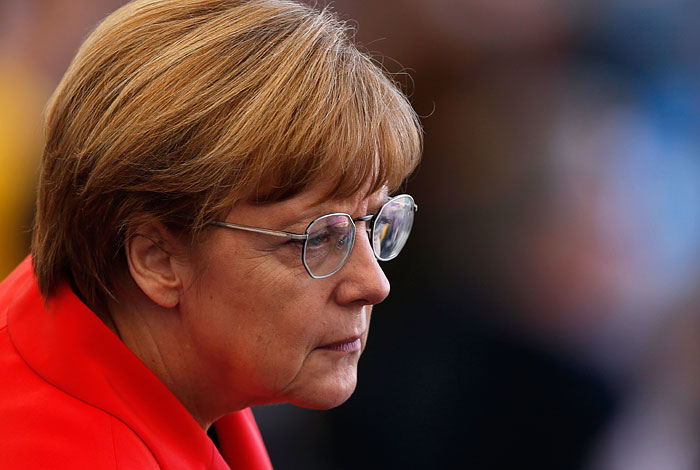 Меркель опровергла слухи о досрочной отставке