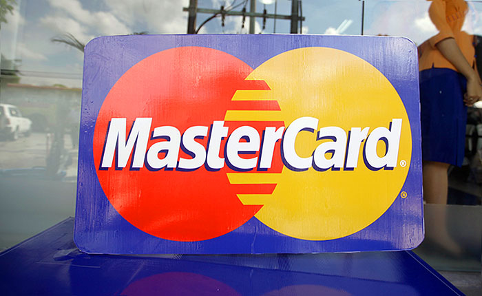 Visa и Mastercard освободили от обязательного обеспечительного взноса