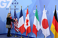 G7       