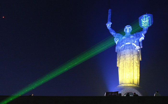 Киев введет санкции в отношении российских компаний