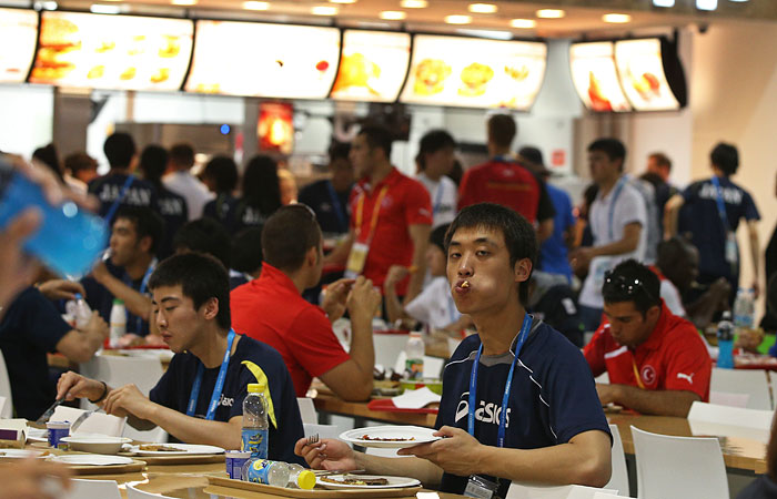 Роспотребнадзор нашел в казанском McDonald’s кишечную палочку