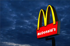 Роспотребнадзор подал в суд на McDonald&#39;s за нарушения в ресторанах Сочи