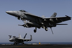 США нанесли первый авиаудар по боевикам в рамках поддержки Багдада