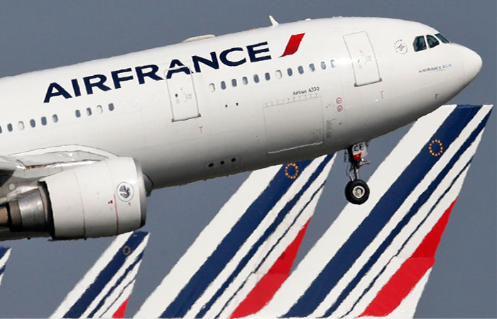 Air France заморозит развитие лоукостера из-за забастовки