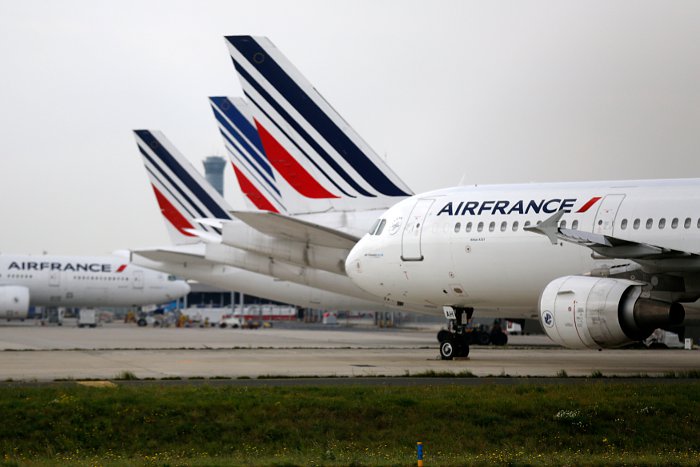 Пилоты Air France прекратили забастовку