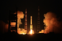 Российский спутник связи "Луч" вышел на целевую орбиту
