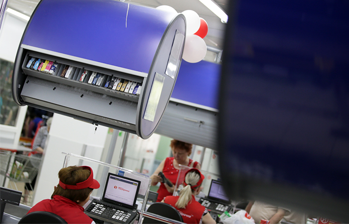Госдуме предложили запретить продажу сигарет и алкоголя на кассах