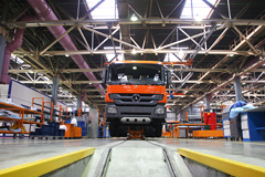 Немецкий концерн Daimler увеличил долю в "КАМАЗе" до 15%