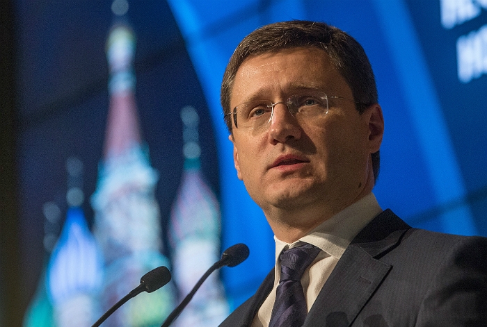 Новак поддержал идею покупки облигаций "Роснефти" на средства ФНБ