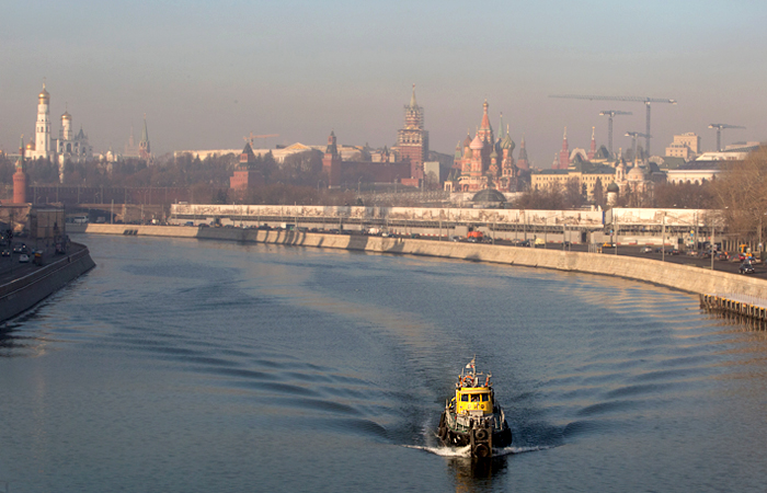 Власти Москвы посоветовали не паниковать из-за состояния воздуха в столице