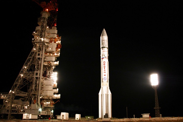 Запуск "Протона" с европейским спутником связи отложат на неопределенный срок
