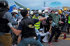 Беспорядки в Гонконге вспыхнули с новой силой