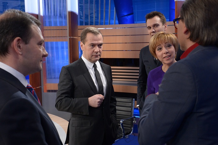 На телеканале "Россия 1" состоится прямой эфир с Дмитрием Медведевым