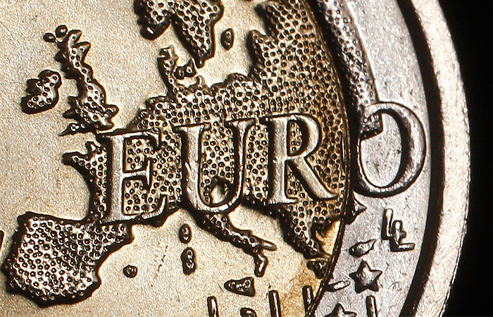 Курс евро впервые в истории превысил 68 рублей