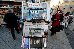 Офис немецкой газеты подвергся атаке после публикации карикатур Charlie Hebdo