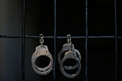 Во Франции по подозрению в подготовке взрывов задержаны выходцы из Чечни