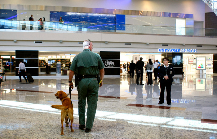 ФБР не нашло бомб на борту самолетов в аэропорту Атланты