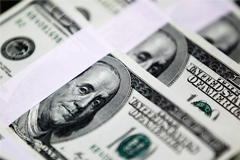 Доллар достиг 71 рубля на решении ЦБ по ключевой ставке