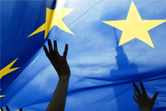 Обновленный "черный список" ЕС вступит в силу через неделю