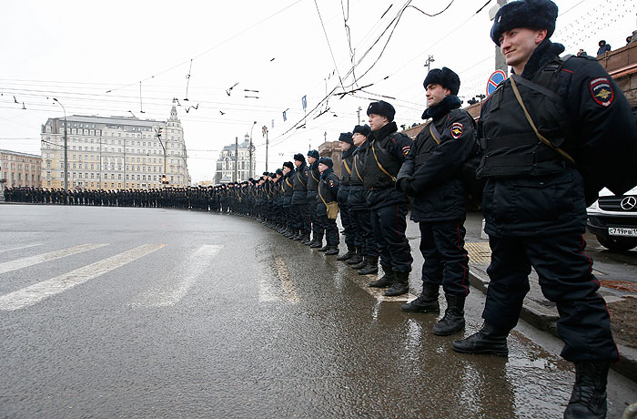 Украинский депутат задержан на траурной акции в центре Москвы