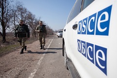 В пригороде донецкой Горловки пассажирский автобус подорвался на мине