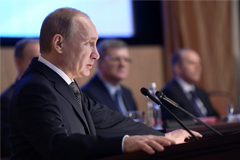 Путин рассказал о работе западных спецслужб и НКО по дискредитации российской власти