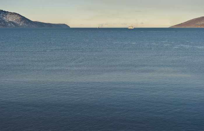 До девяти человек увеличилось количество погибших при затоплении траулера в Охотском море