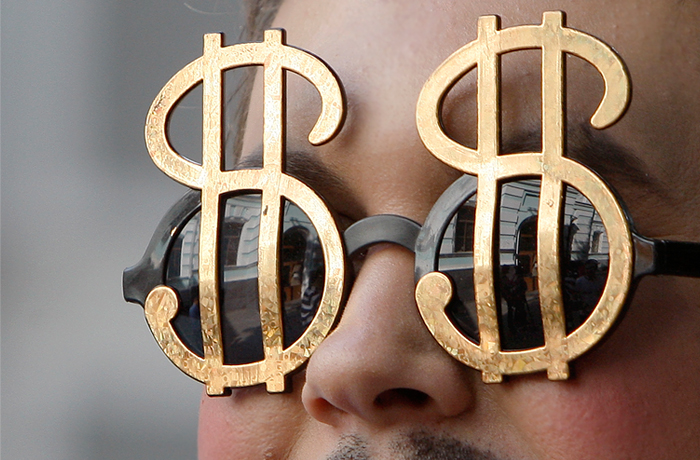 Доллар рухнул ниже 51 рубля