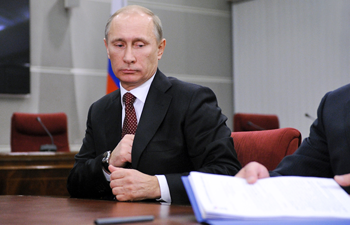 Президент и правительство отчитались о доходах в 2014 году