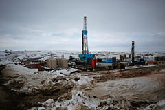 Добыча нефти в США выросла до максимума с 1973 года