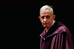 Математик Джон Нэш погиб в автокатастрофе в США