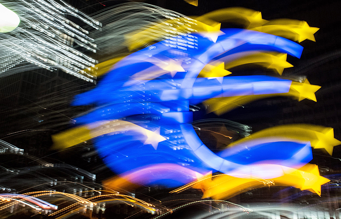 ЕЦБ усилит давление на банки Греции