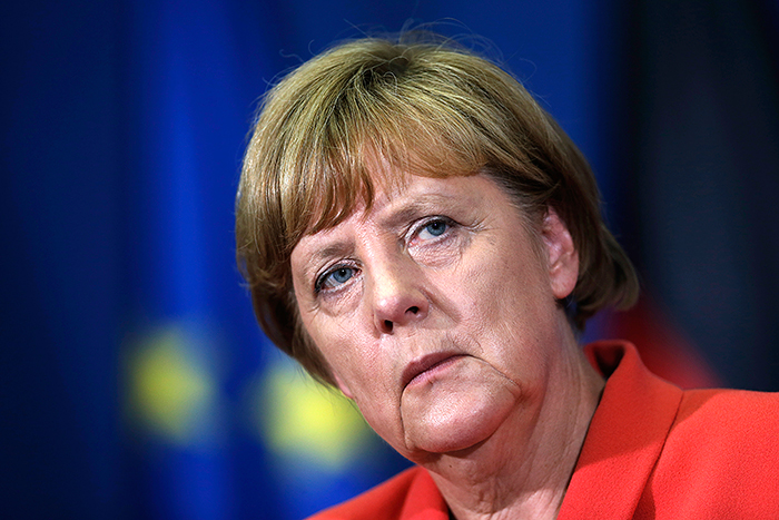 Меркель исключила возможность "классического" списания долга Греции