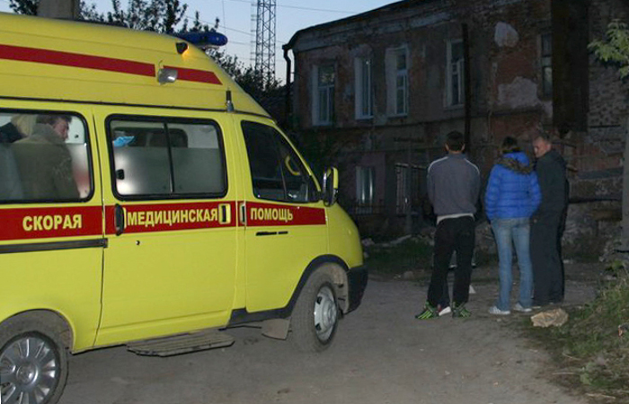 Угол жилого дома обрушился в Перми