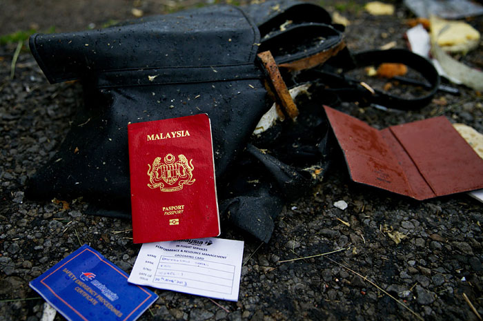 Семьи жертв крушения "Боинга" потребовали $900 млн с экс-министра обороны ДНР