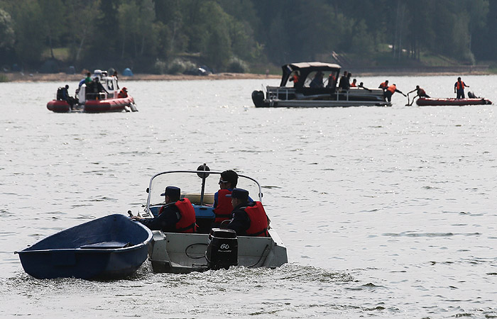 Спасатели нашли тела восьми погибших в авиакатастрофе под Москвой