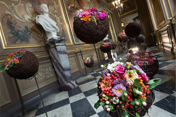 В центре Брюсселя открылась выставка цветов Flowertime-2015