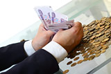 Рубль станет основной валютой ЛНР с 1 сентября