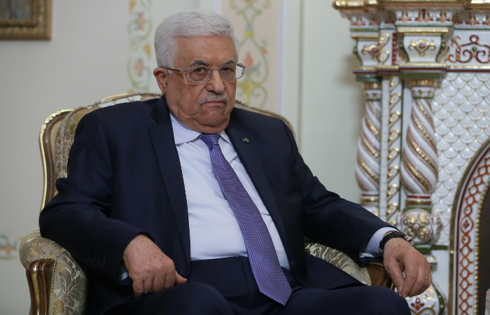 Махмуд Аббас подал в отставку с поста главы исполкома ООП