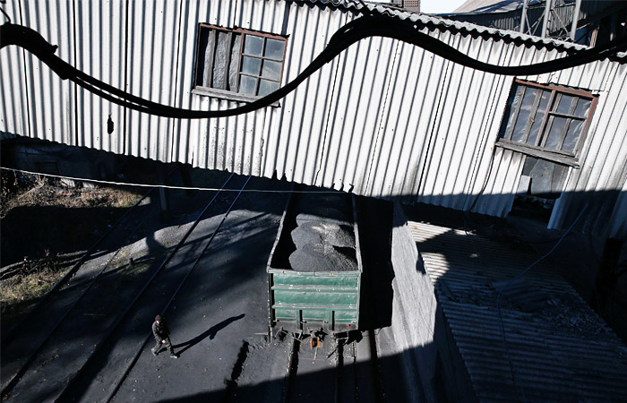 ДНР прекратила поставки угля на Украину