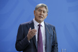Президент Киргизии поддержал операцию России в Сирии