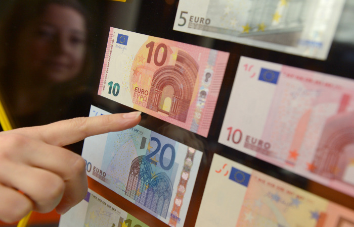 Опрос показал наибольшую популярность евро в Прибалтике