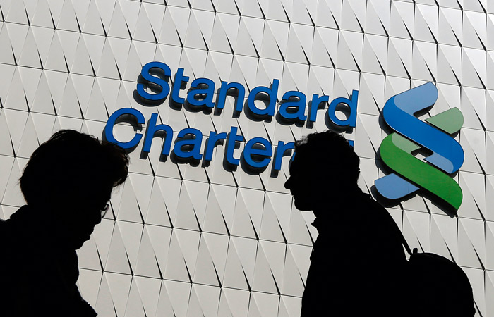 Standard Chartered не исключил обвала нефти до $10