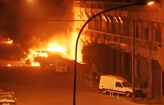 Из захваченного террористами отеля в Буркина-Фасо освободили 126 заложников