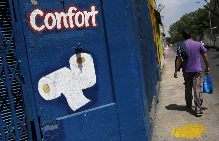 В Австралии воры обчистили вместо бензобака содержимое туалета трейлера