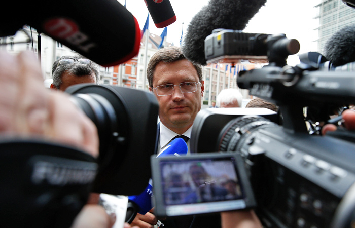 Заявления Новака толкнули нефть выше $35 за баррель