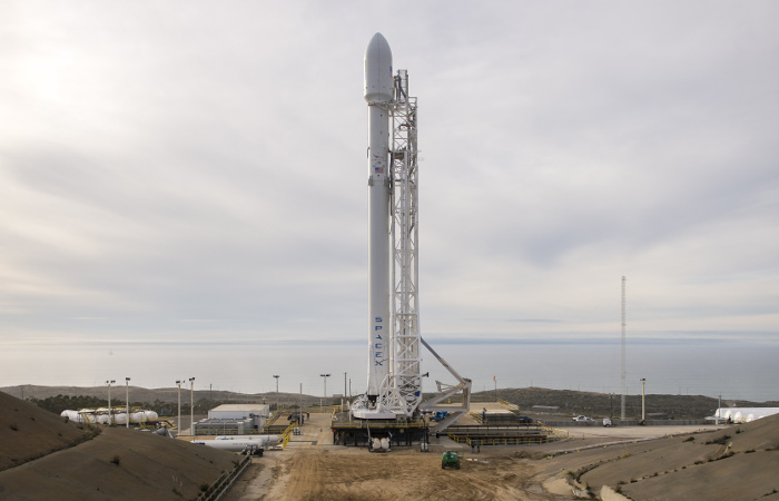 В США с пятой попытки запущена ракета Falcon 9