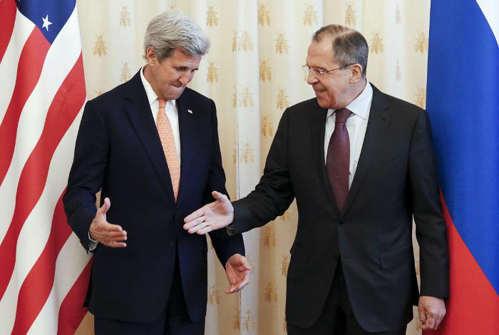 РФ и США условились наладить регулярный обзор двусторонних отношений