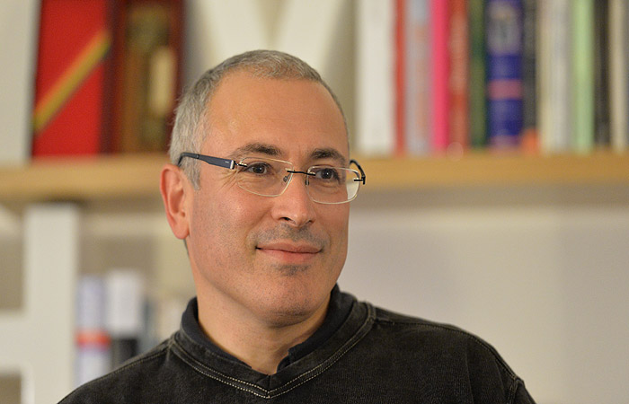 Ходорковский ответил на обвинение СКР в незаконном приобретении ЮКОСа